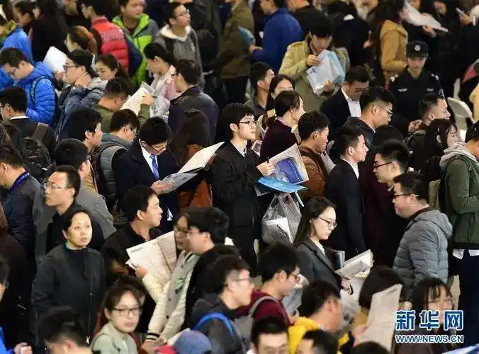 部分招聘将年龄放宽至45岁，“35岁门槛”有望打破吗？