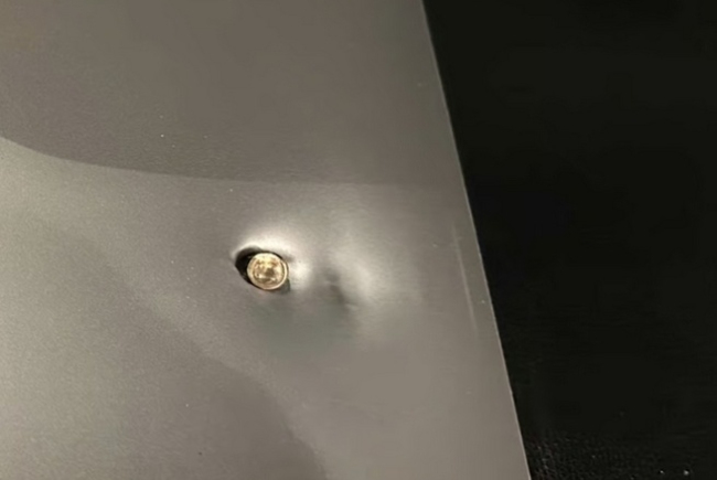 详细阅读:中国商人巴西遭抢劫 电脑挡下一枪 幸运逃过一劫 中国商人巴西遭抢劫 电脑挡下一枪 幸运逃过一劫