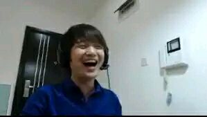 电竞选手感人事迹_faker第一视角_英雄联盟感动选手