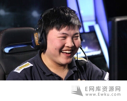 faker第一视角_英雄联盟感动选手_电竞选手感人事迹