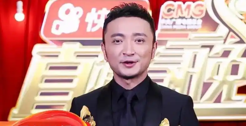 尼格买提个人资料图片_尼格买提 夫妇 十年丁克生活_尼格买提 成长之路 父亲影响