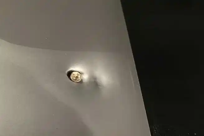 港媒：中国商人在巴西遭遇持枪抢劫，笔记本电脑挡子弹幸免于难