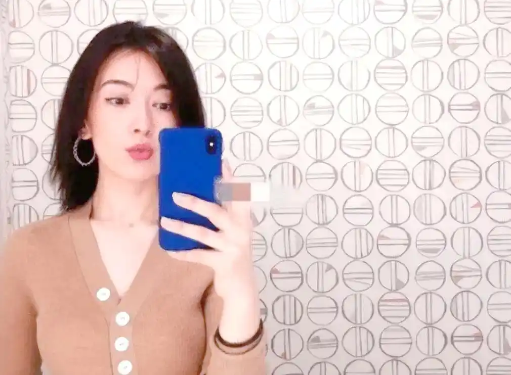 尼格买提 个人生活 婚姻家庭_尼格买提 主持生涯 事业成就_尼格买提个人资料图片