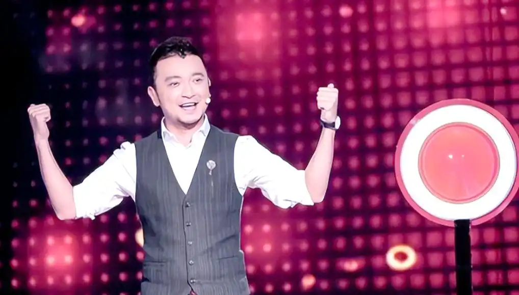 尼格买提 个人生活 婚姻家庭_尼格买提 主持生涯 事业成就_尼格买提个人资料图片