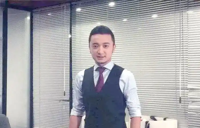 尼格买提 个人生活 婚姻家庭_尼格买提个人资料图片_尼格买提 主持生涯 事业成就