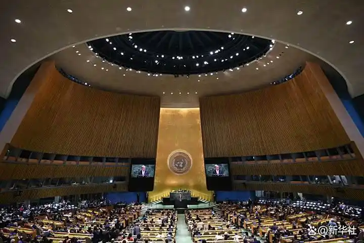 习近平总书记对妇女发展的论述_总书记关心妇女事业发展的故事_居里夫人对女性奋斗的激励