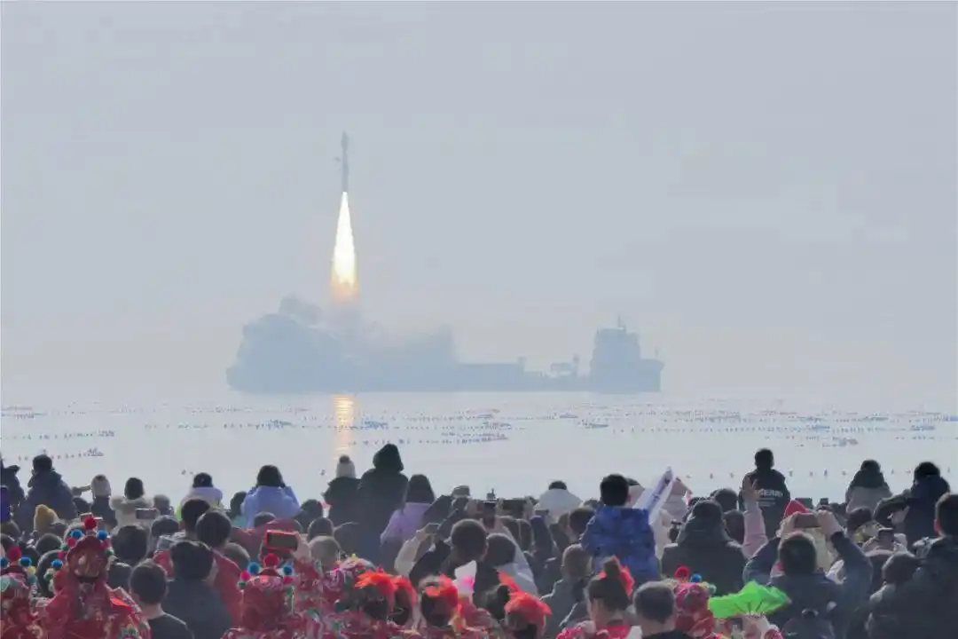 中国商业航天发展_东方航天港海上发射_全球最大固体火箭再出征