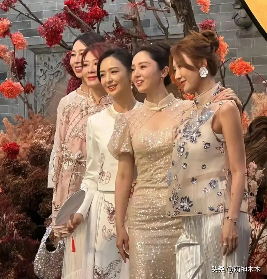 董璇回应婚礼餐标67元_张维伊董璇大同婚宴价格争议_花园大饭店婚宴人均价格真相