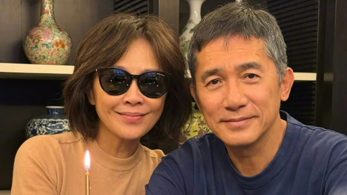 “这么严重的侵权，欺骗消费者！”刘嘉玲喊话淘宝、天猫，店铺客服最新回应