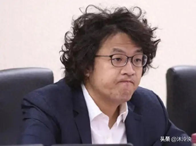 沈伯洋通缉令_台独分子法律制裁_“台独”沈伯洋慌了：我这情况怎么办