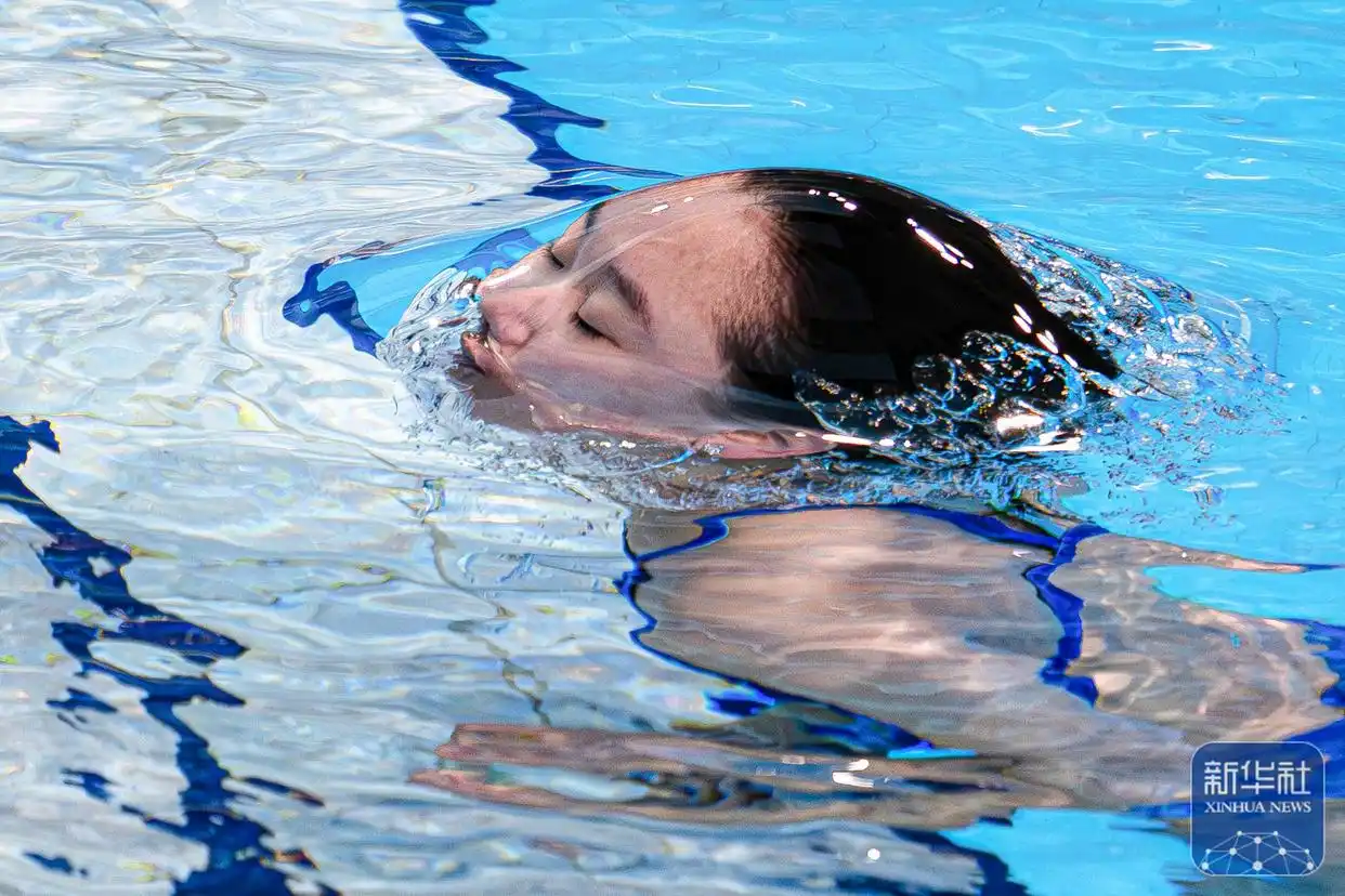 全国运动会跳水女子10米跳台半决赛 陈芋汐 晋级决赛_陈芋汐全运会女子10米跳台夺金