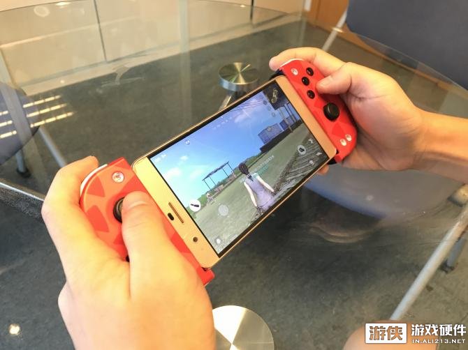 手机如何下载荒野行动pc服_荒野行动手游手柄操作_荒野行动安卓公测体验