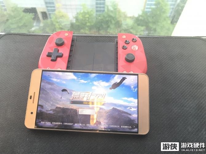 手机如何下载荒野行动pc服_荒野行动手游手柄操作_荒野行动安卓公测体验