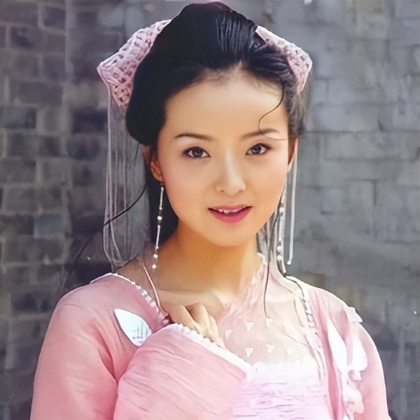 晴格格王艳嫁入豪门下场_王艳直播带货缺钱_王艳的老公王志才的大儿子