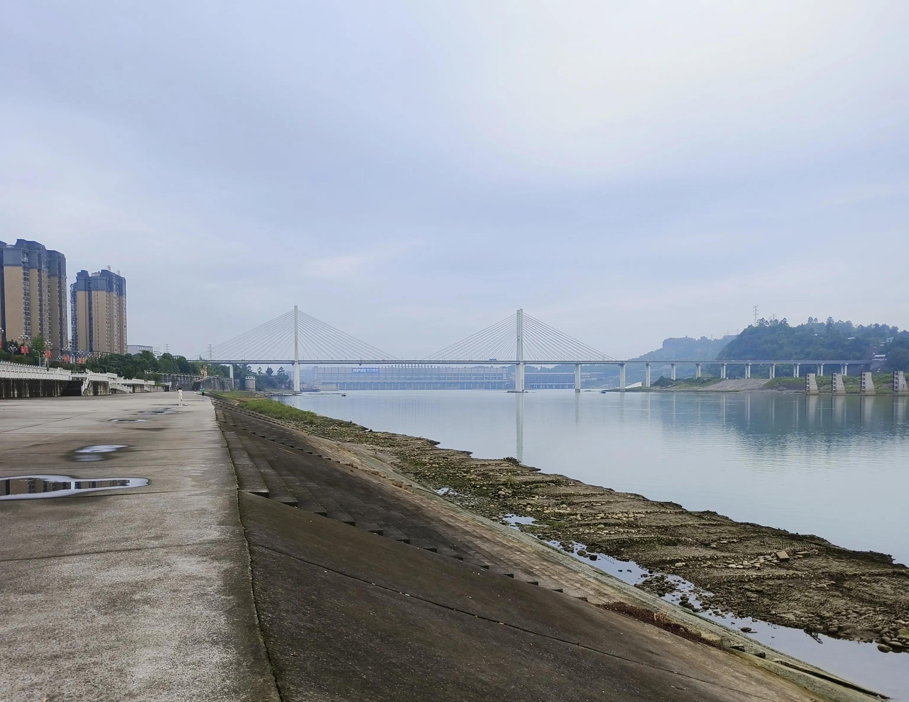 犍为县城滨江路风景_犍为沿江大道美景_未来5年犍为城市规划