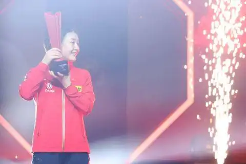 陈梦战胜王曼昱 WTT新加坡大满贯 陈梦重返世界第一_陈梦回归首秀零封对手