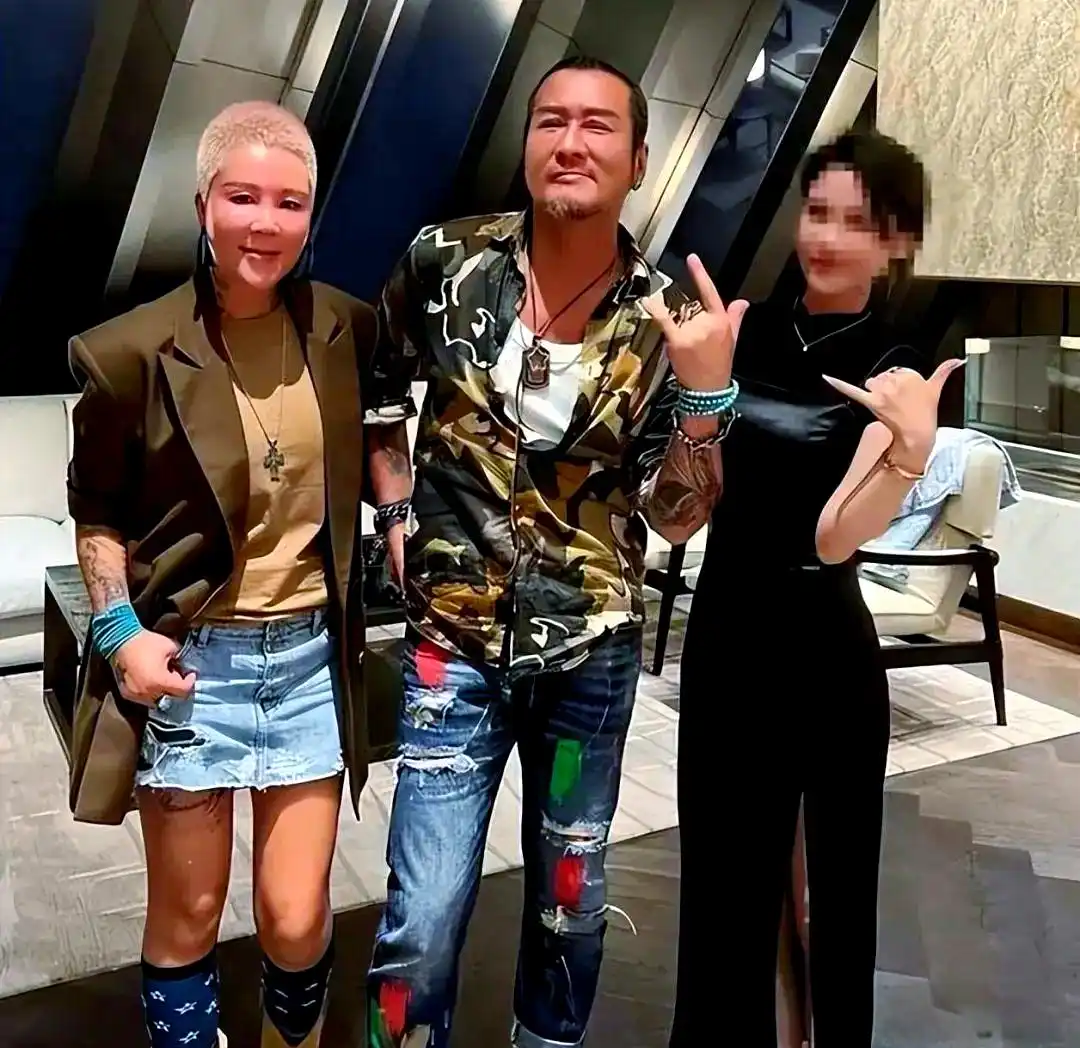 孙兴恋情曝光寸头富婆_孙兴骆莉娜_孙兴与寸头富婆三年恋情细节