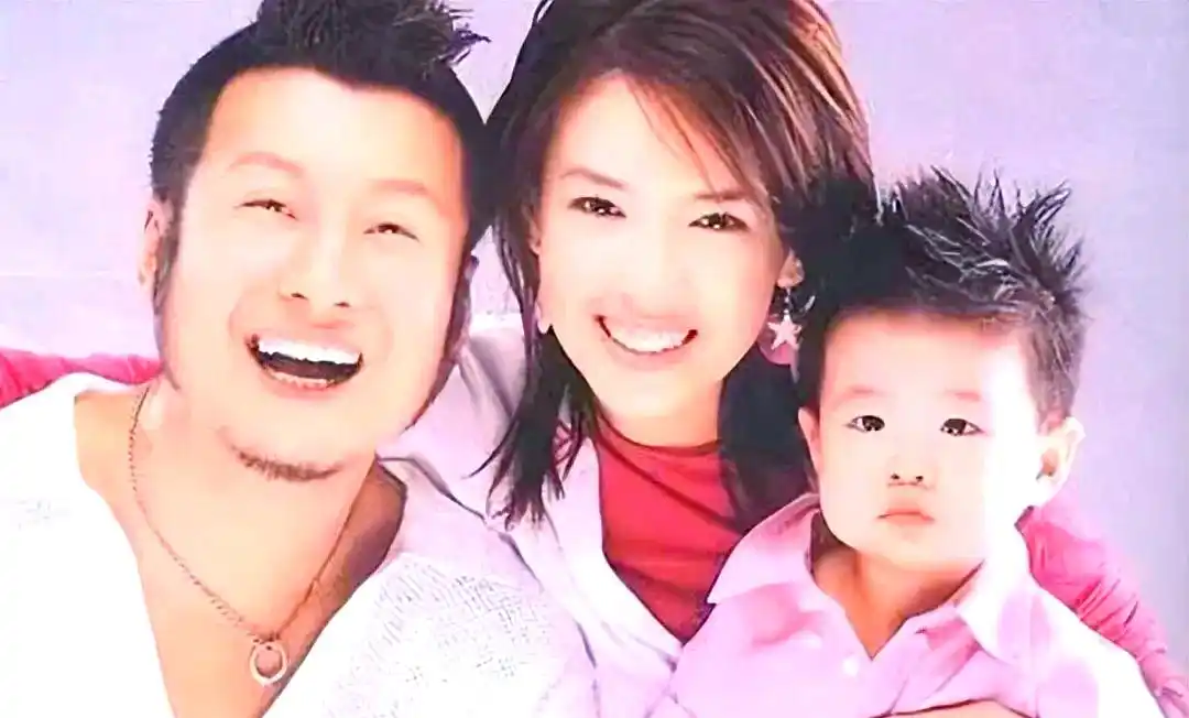 孙兴与寸头富婆三年恋情细节_孙兴骆莉娜_孙兴恋情曝光寸头富婆