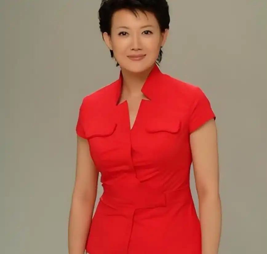 梁艳老公是谁_梁艳 主持生涯 未婚原因