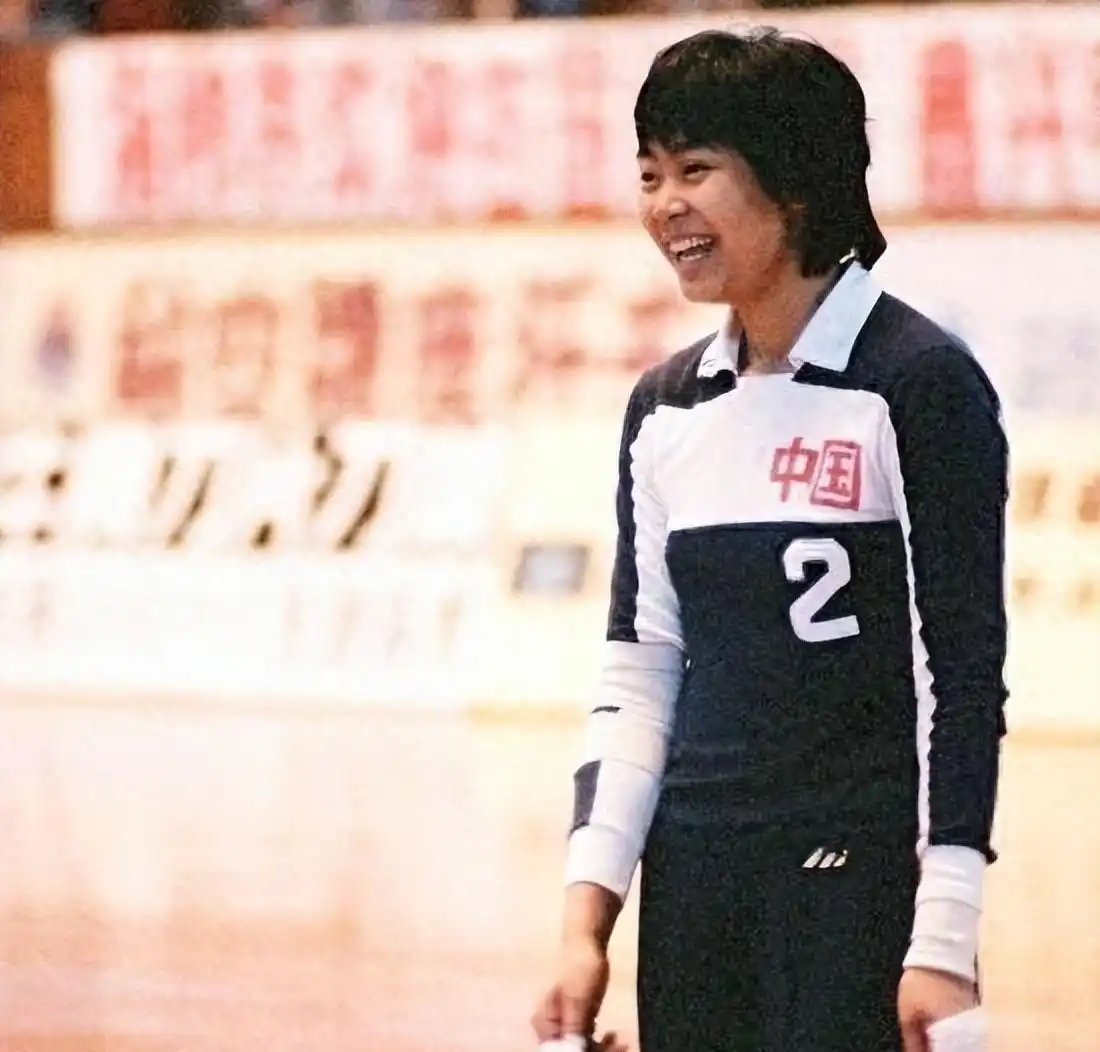 梁艳老公是谁_退役运动员商业成功案例_梁艳女排五连冠经历