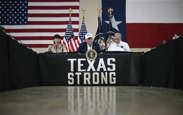 特朗普怼记者：你好邪恶