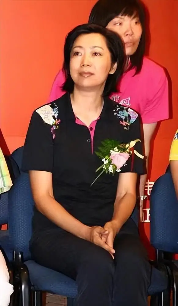 梁艳老公是谁_梁艳 排球 女强人