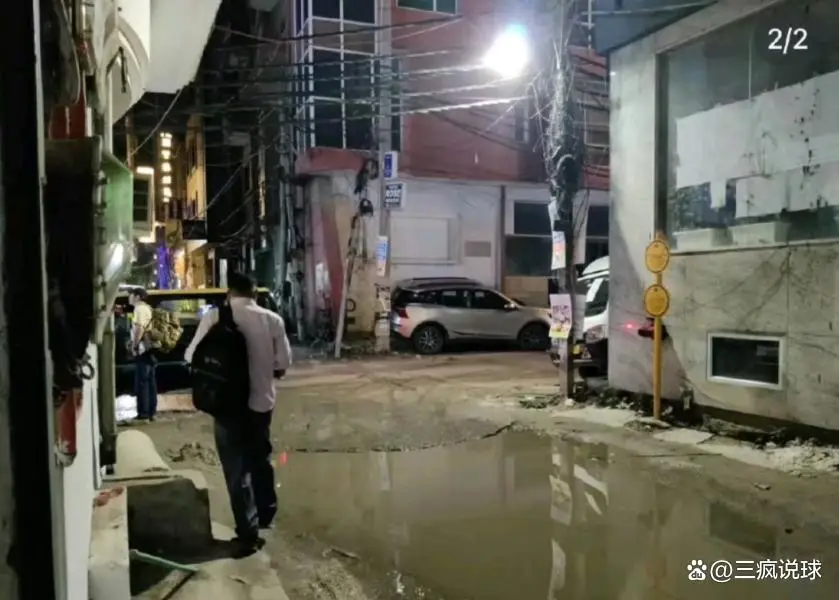 中国乒乓球队印度亚锦赛后勤保障_国乒抵达印度 选手挤大巴回酒店_中国乒乓球队印度参赛环境