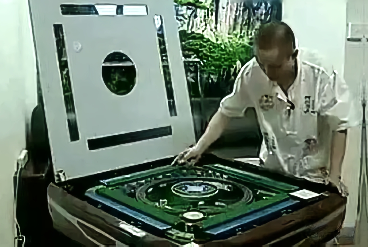 麻将作弊案件_高科技麻将作弊手段_qq四川麻将作弊器