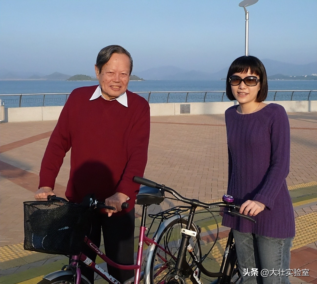 杨振宁与翁帆的爱情故事_杨振宁与杜致礼的婚姻经历_杨武之+杨振宁