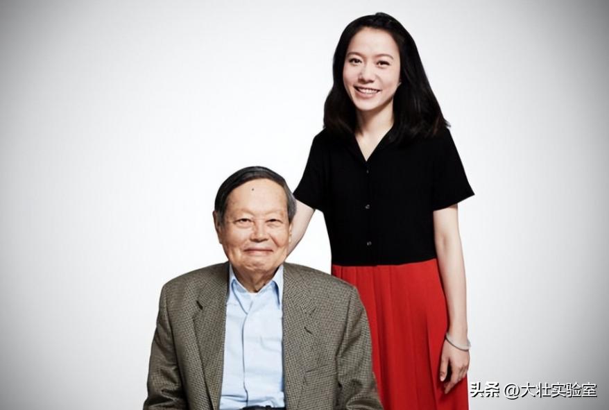 杨振宁与杜致礼的婚姻经历_杨武之+杨振宁_杨振宁与翁帆的爱情故事