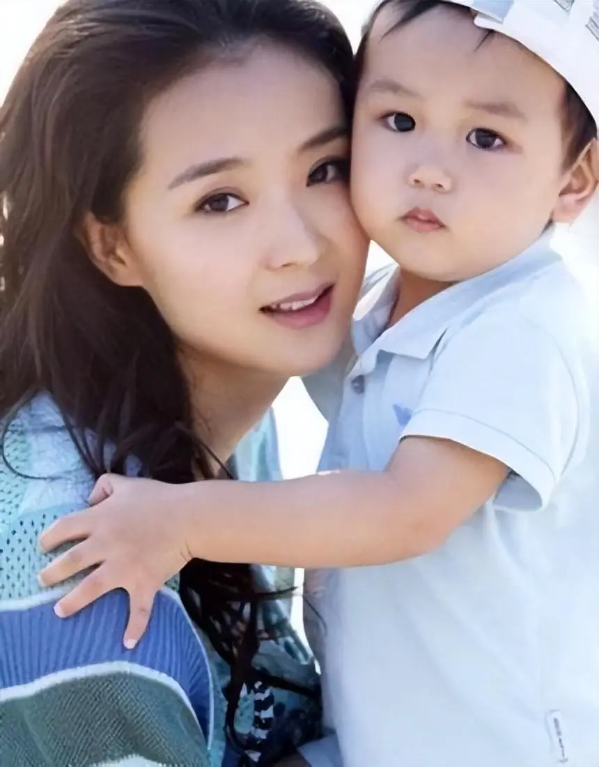 王艳老公王志才前妻_王艳 复出 演艺生涯