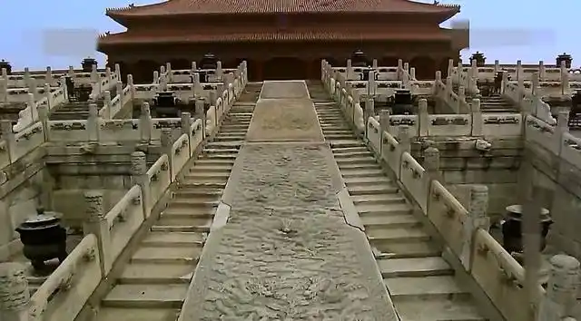 紫禁城雨污分流排水设计_故宫九龙吐水排水系统_故宫地下有一条15公里暗沟