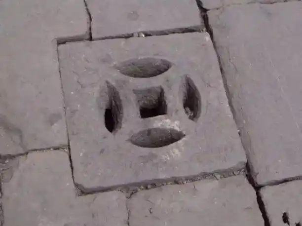 故宫地下有一条15公里暗沟_故宫九龙吐水排水系统_紫禁城雨污分流排水设计