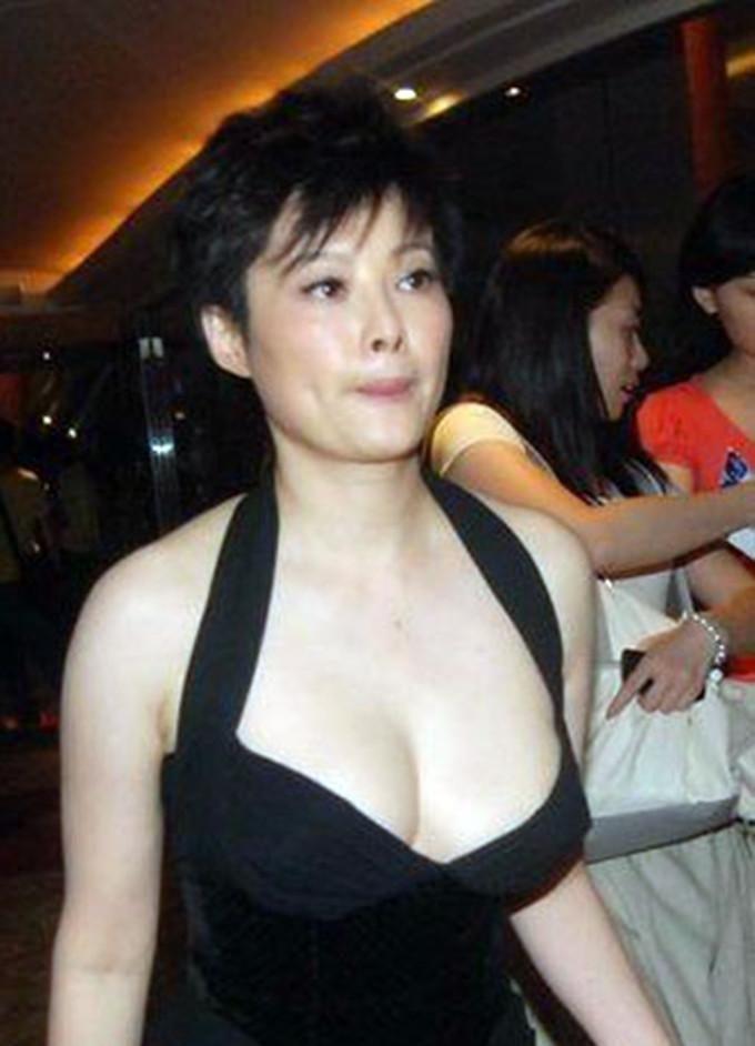 张怡宁徐威袁立关系_徐威为什么要娶张怡宁_袁立徐威感情纠葛