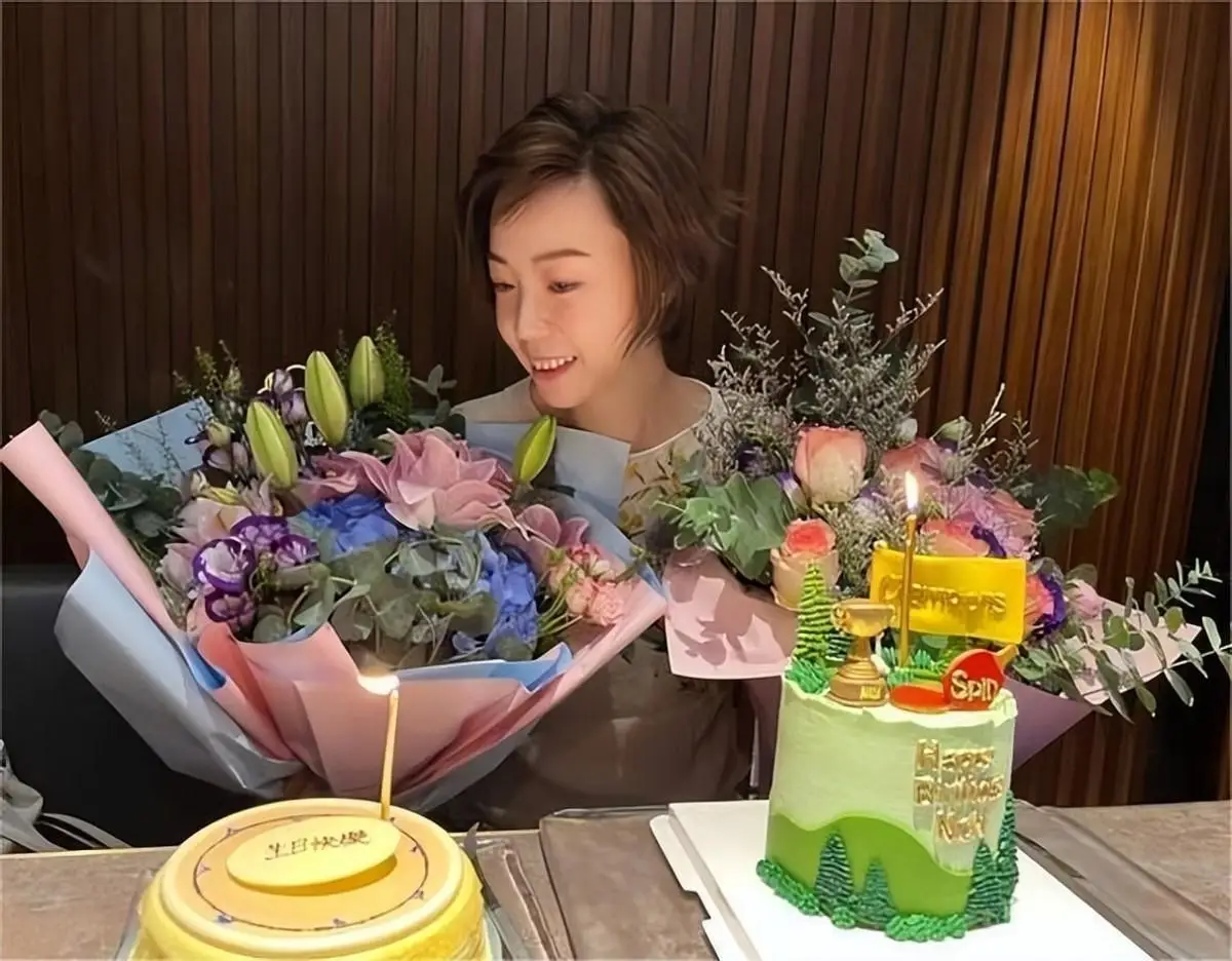 袁立情感经历_张怡宁婚姻故事_徐威为什么要娶张怡宁