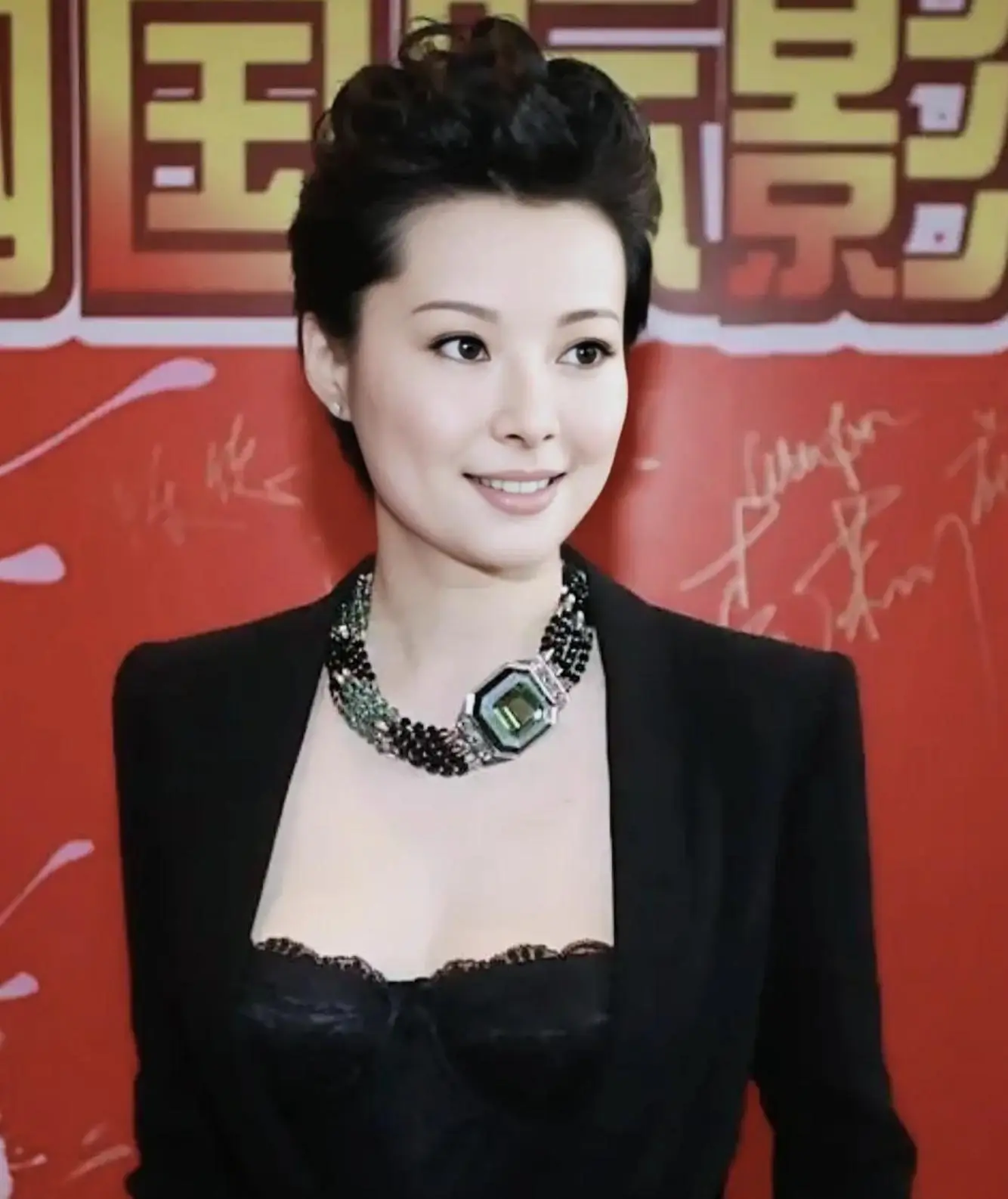 袁立徐威感情经历_袁立徐威分手原因_徐威为什么要娶张怡宁