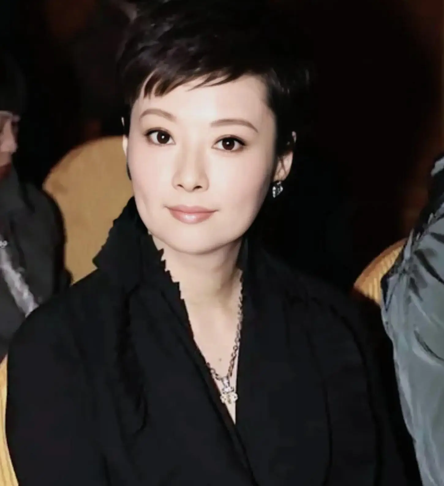 徐威为什么要娶张怡宁_袁立徐威感情经历_袁立徐威分手原因