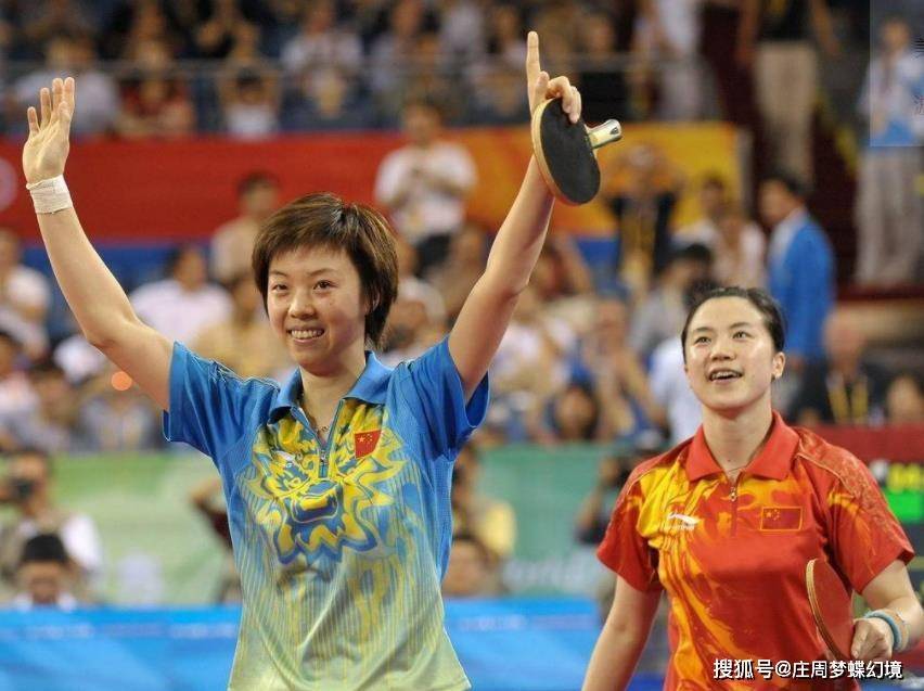 当年张怡宁嫁给富豪，上街买菜被指责寒酸，老公：开劳斯莱斯买菜