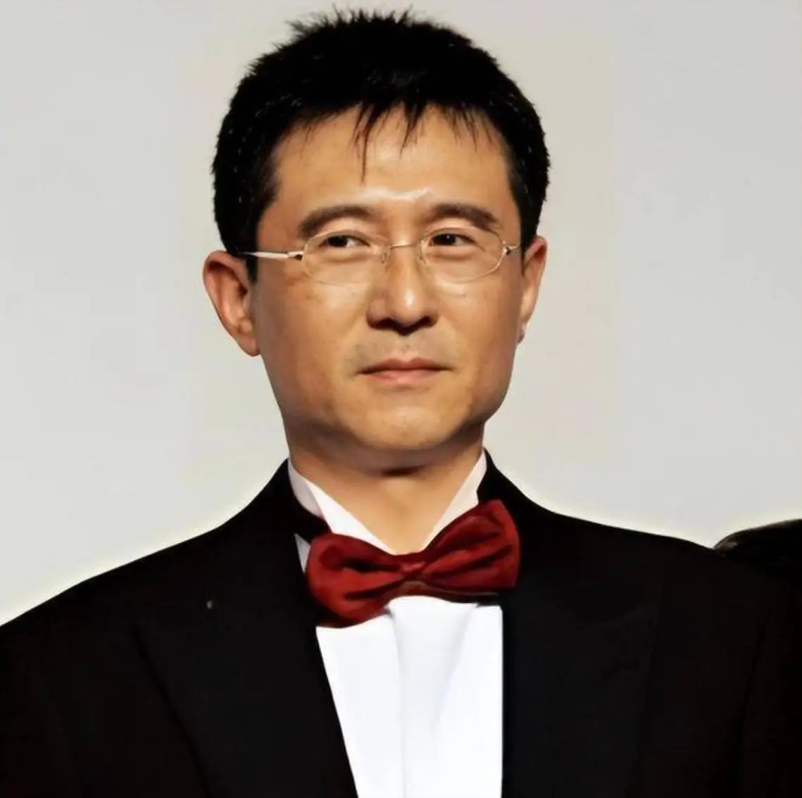 张怡宁徐威婚姻幸福_徐威为什么要娶张怡宁_张怡宁近况