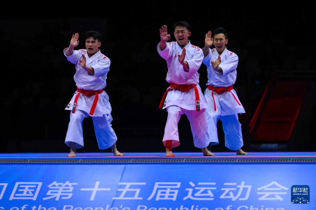 全运会公路自行车赛李思颖夺冠_覃海洋夺全运会男子100米蛙泳金牌_全运会男子100米蛙泳预赛覃海洋晋级