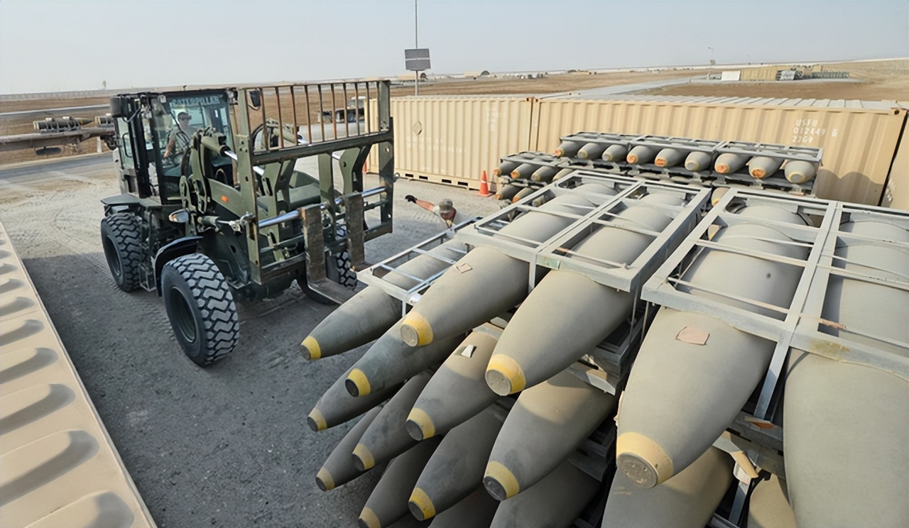 中东地区冲突导弹防御成本_美国萨德拦截弹消耗量_近期萨德事件新闻视频