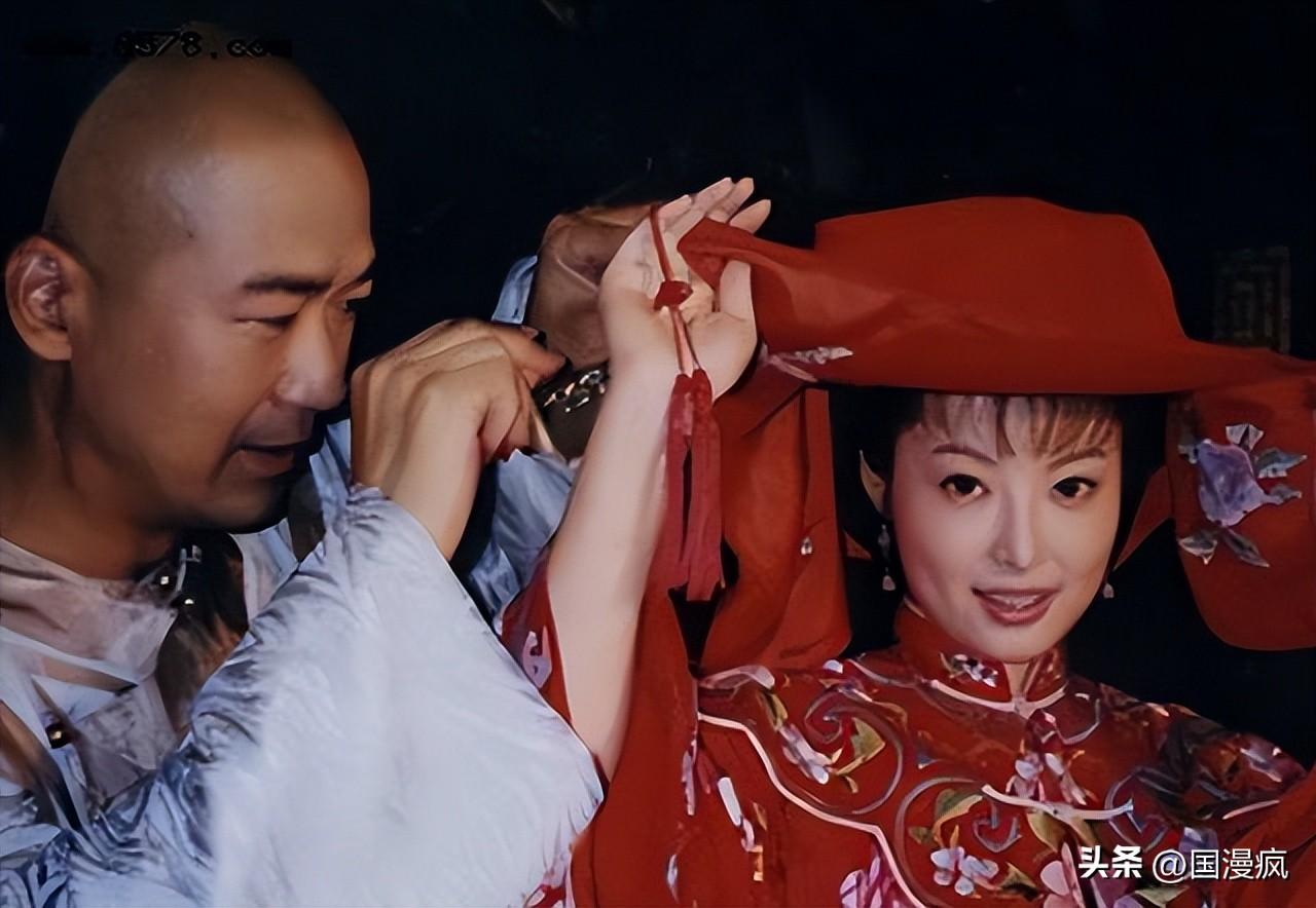 “婚姻疯子”袁立，徐威花800万为她买四合院，三婚却嫁鲜肉诗人