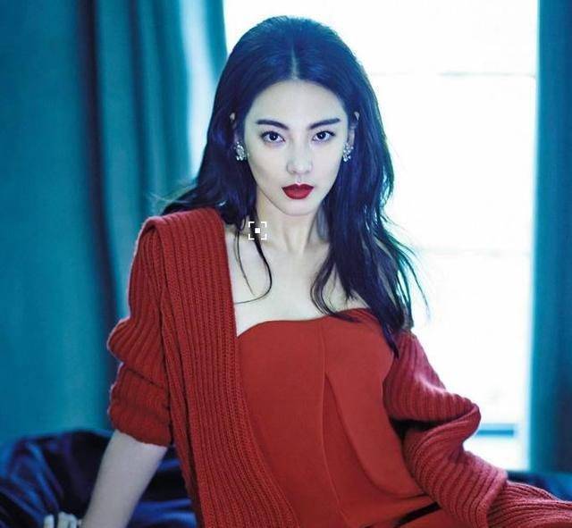 分手后获巨额分手费的女星，谢娜800万，车晓3亿，最后一位达17亿