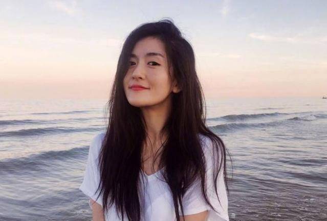 女星巨额分手费_骆莉娜分手费_谢娜800万分手费