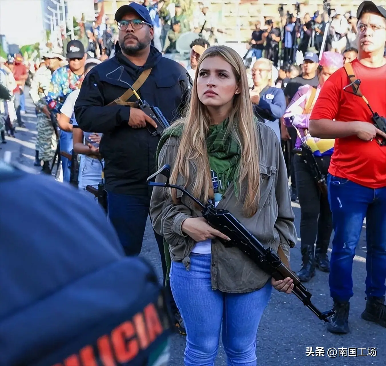 委内瑞拉马杜罗备战美军事行动_美军加勒比地区军事部署_委内瑞拉全面进入战备状态