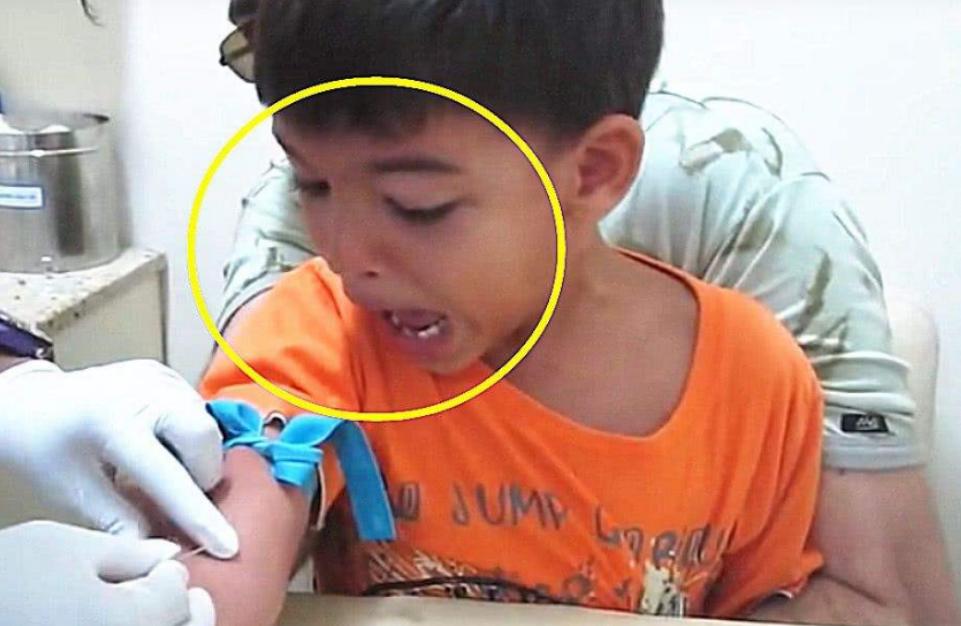 儿童打针图片_宝宝打针哭闹怎么办_孩子害怕打针怎么办