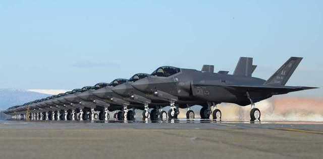 24架F-35A隐身战机集结西太平洋 三国联合军演展示武力