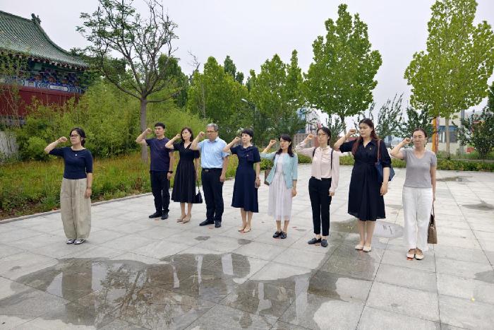 庆七一活动新闻稿_庆祝建党104周年主题活动_滨州外事党建活动