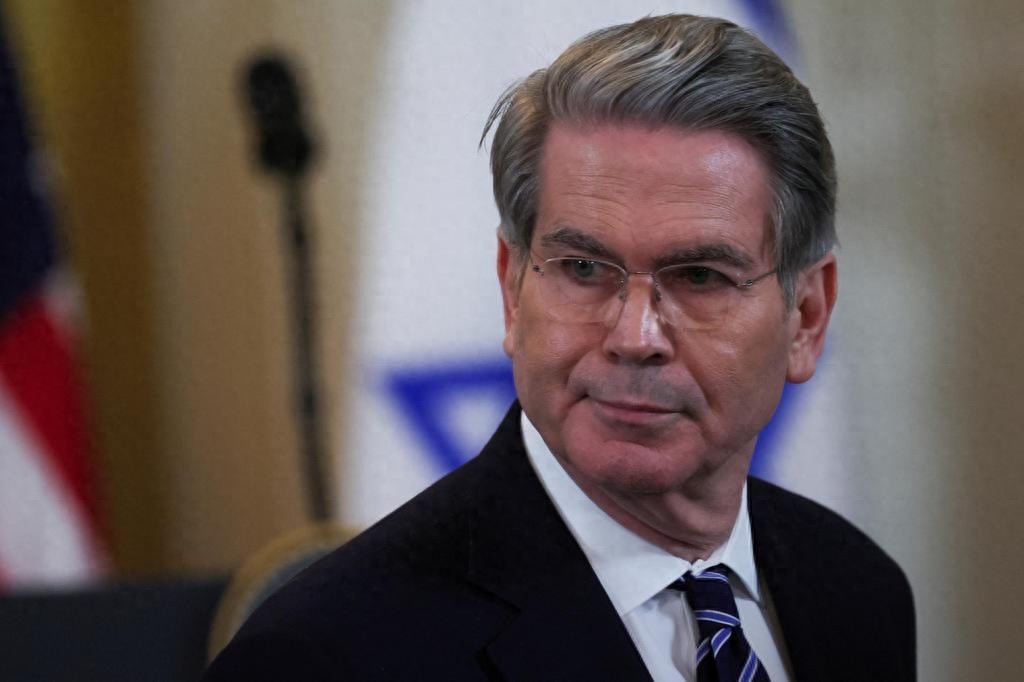 BBC这一次站队中国，称特朗普吹响撤退号角，对中国说话都好听了