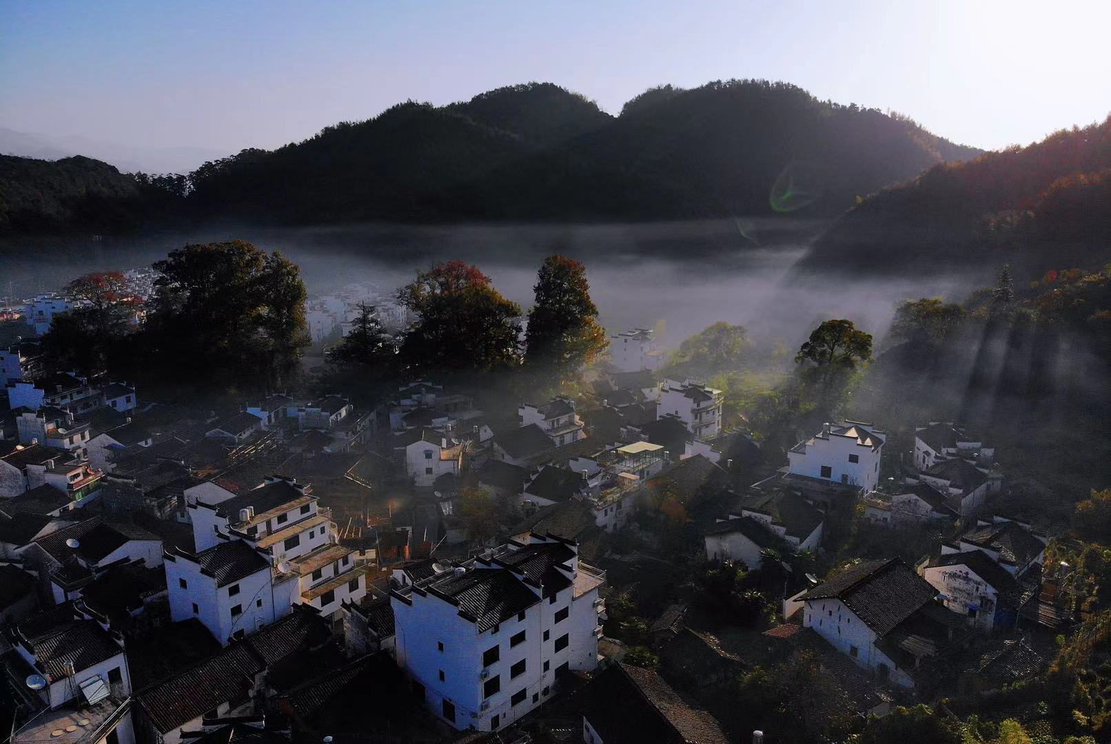 适合旅行又适合生活的地级市_中国top5旅行地级市推荐_国内旅行推荐地